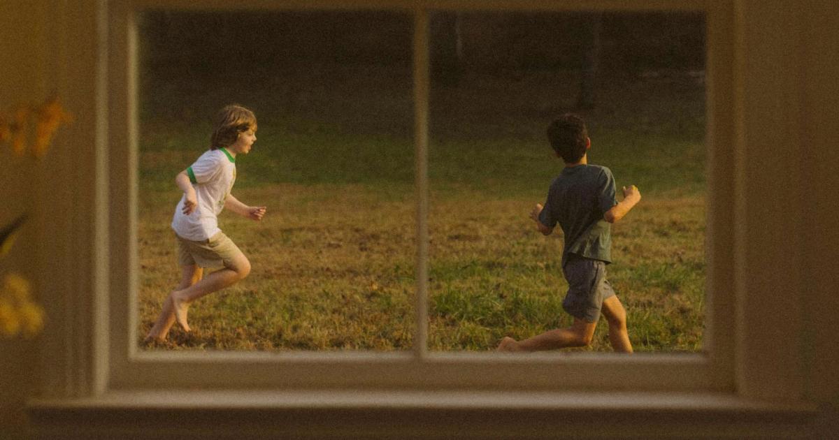 The Great Divide: Analyzing Noah Kahan's Story of Past Relationships